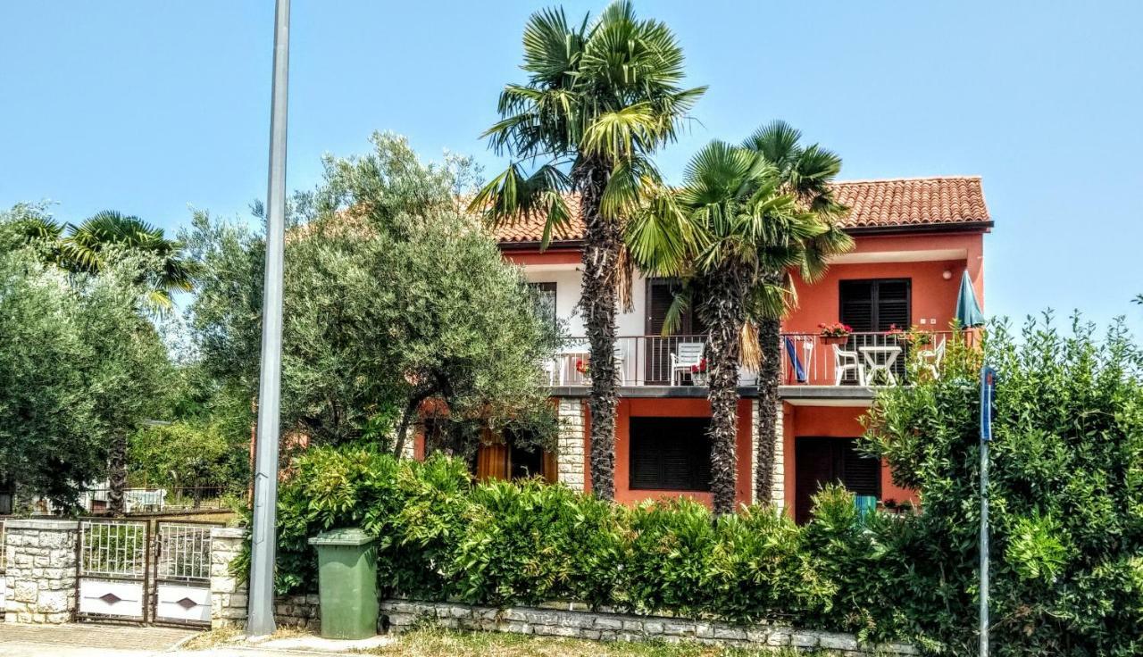 Apartman Maslina Porec Exterior photo